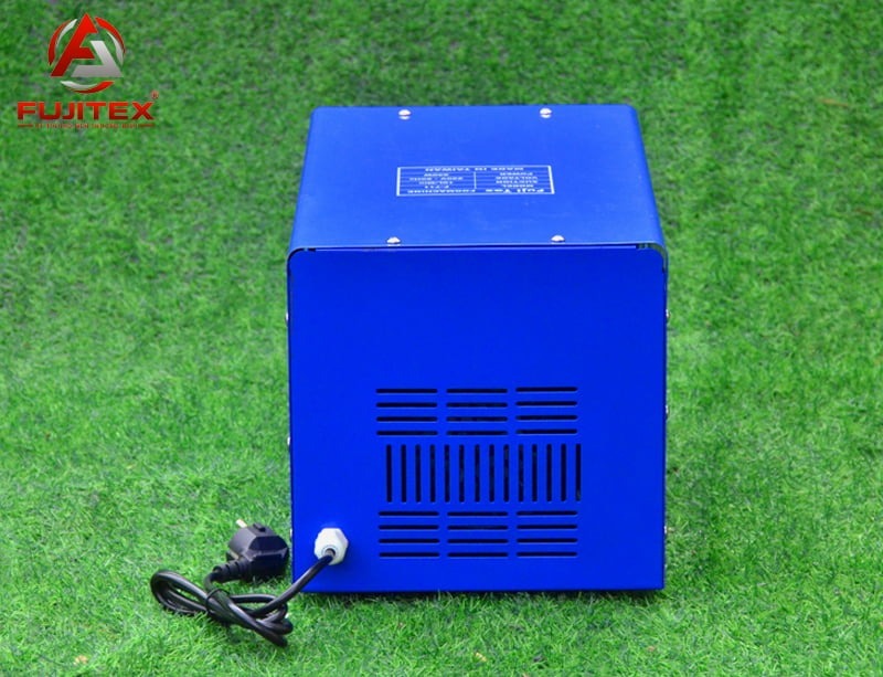 Máy phun sương cao áp Fujitex F711 mặt sau