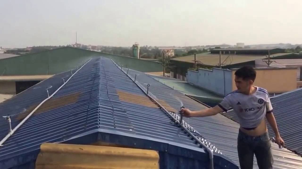 Thi công hệ thống phun nước mái tôn nhà xưởng